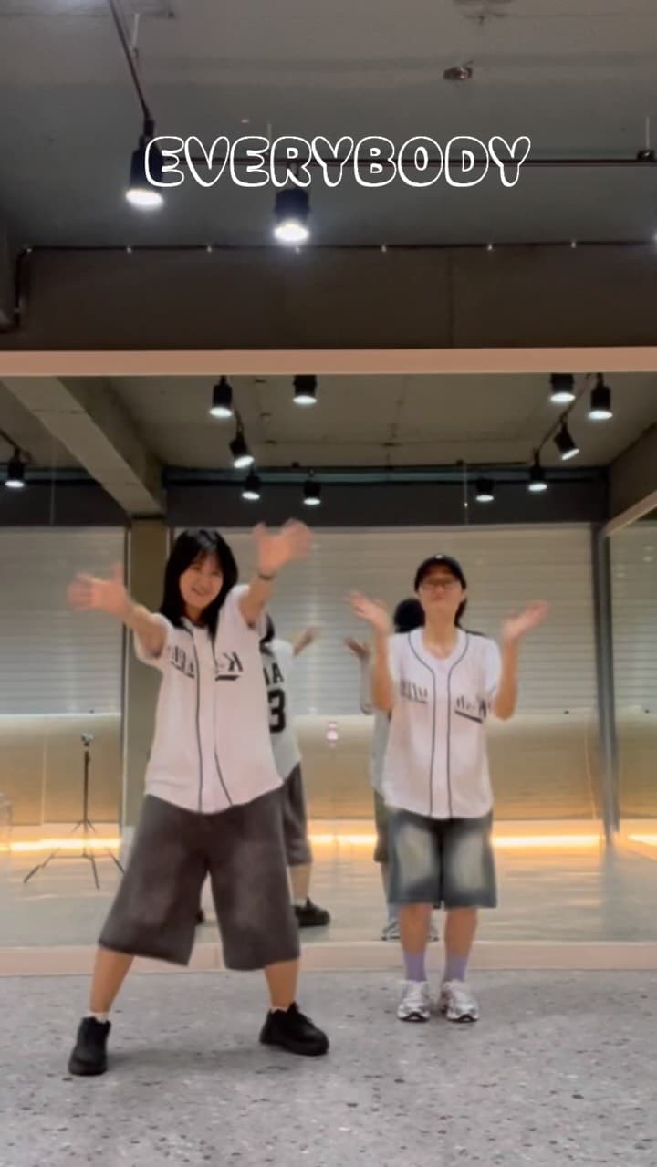 에브리바디